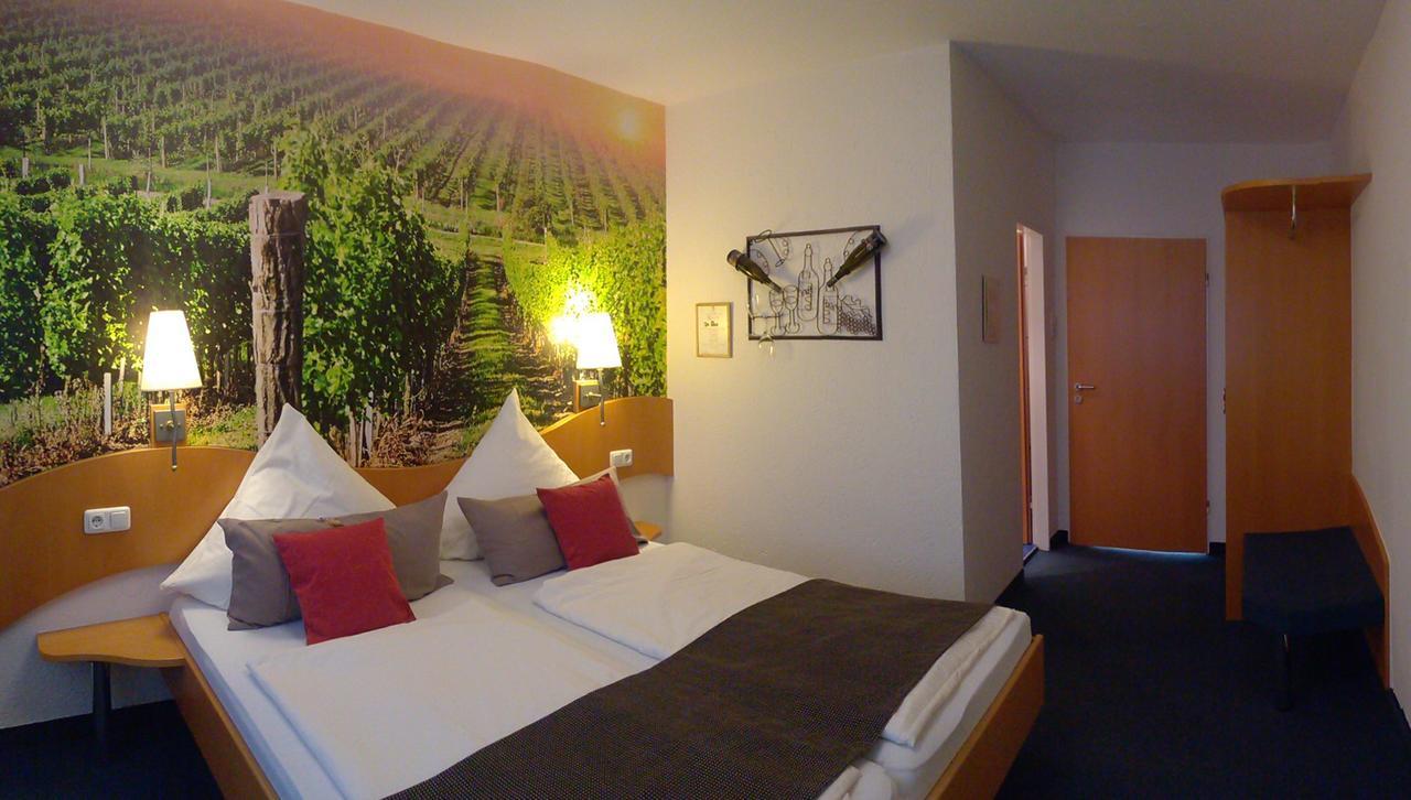 Hotel Rheingold Gernsheim Exterior photo